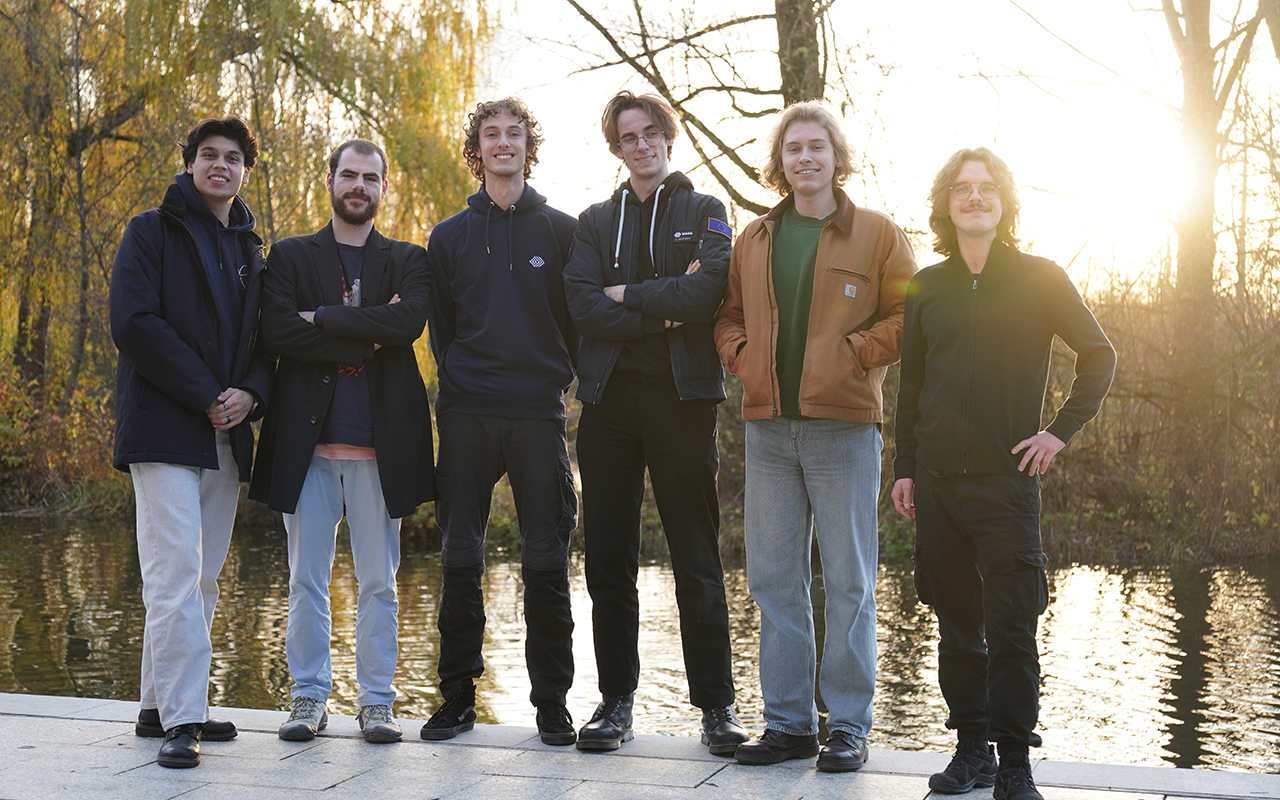 The PHILEAS project team, consisting of 6 members from the Technical University of Munich